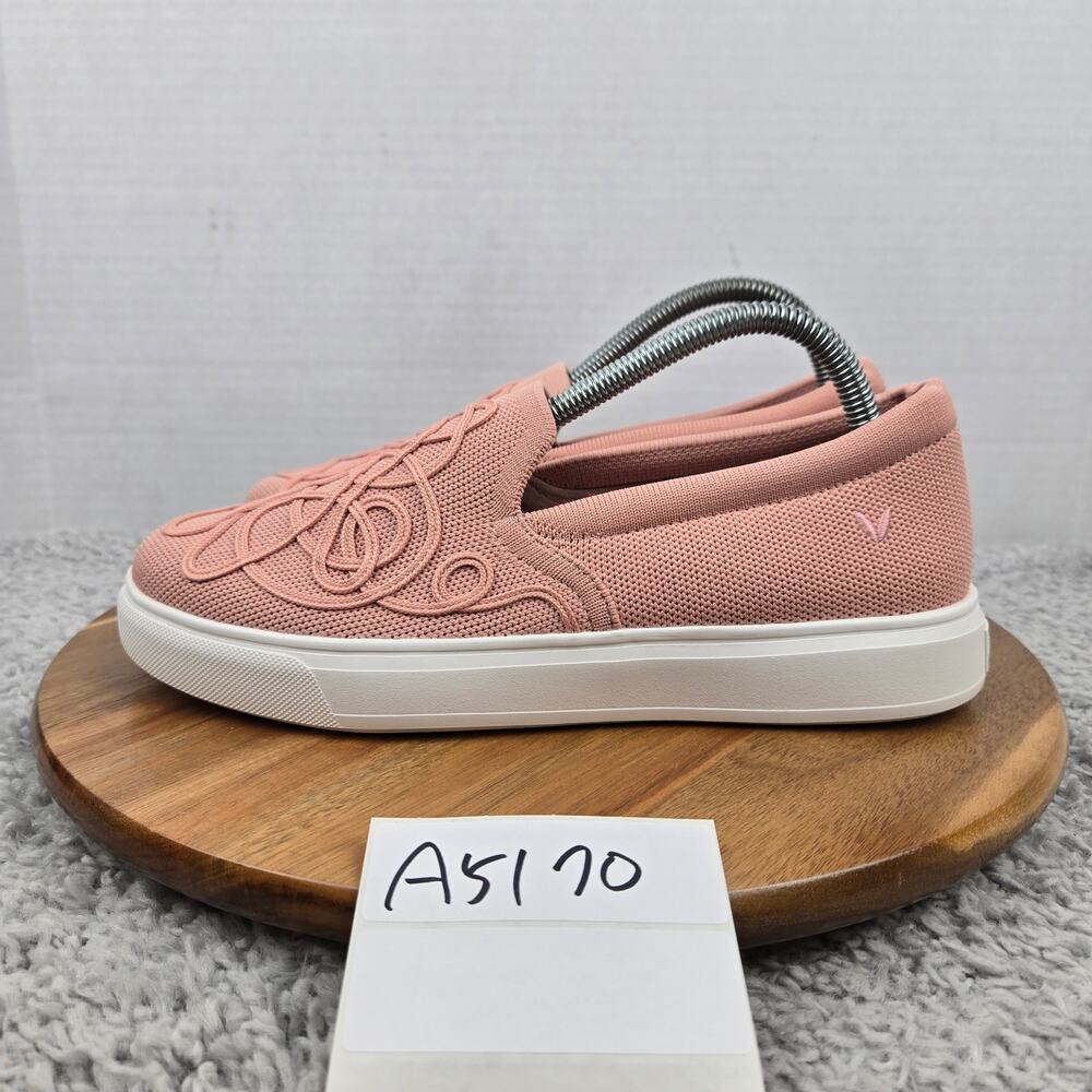 Vivaia Womens 39 V-Tune Classic Limited Edition Rozen Pink White Slip On Sneaker